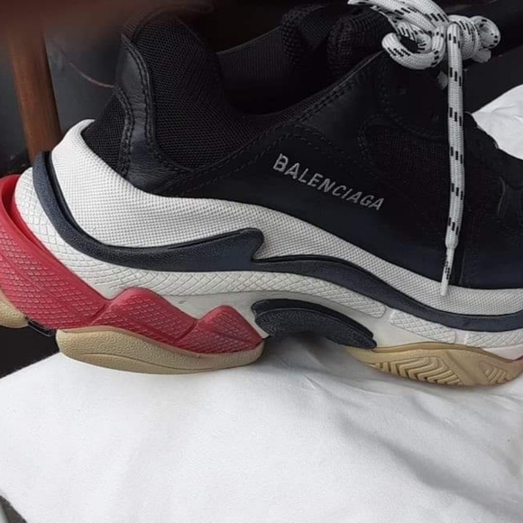 Balenciaga mens shoe 10 - Picture 2 of 2